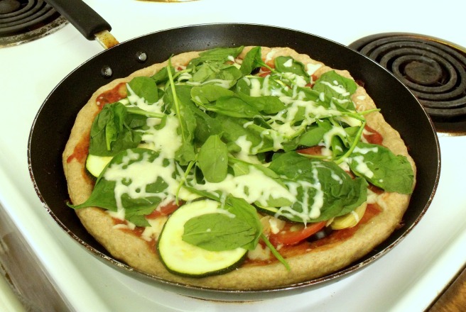 Skillet Veggie Pizza - yummy healthy